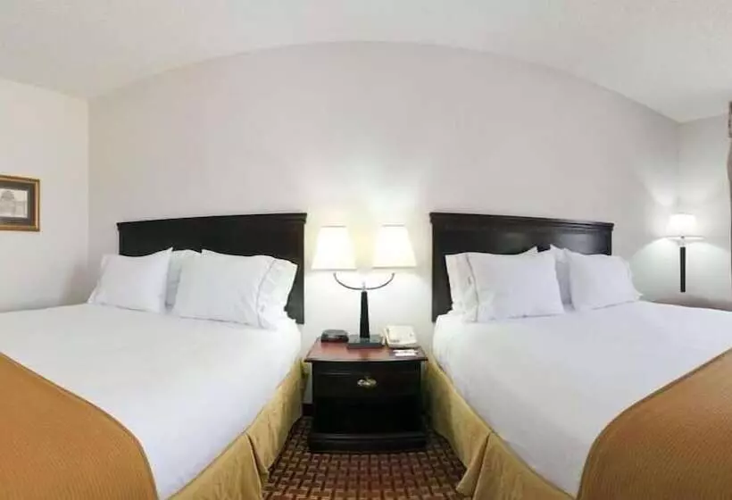 ホテル Holiday Inn Express Clanton By Ihg