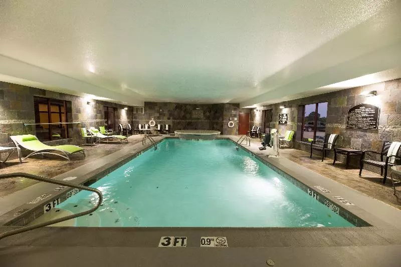 Holiday Inn Express Hotel & Suites Clinton, An Ihg
