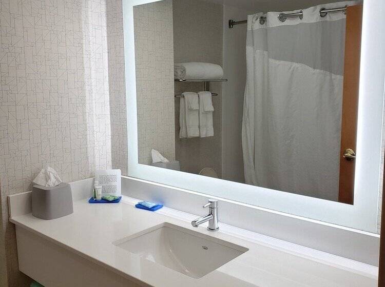 בית מלון כפרי Holiday Inn Express Edgewood Aberdeen Bel Air By Ihg