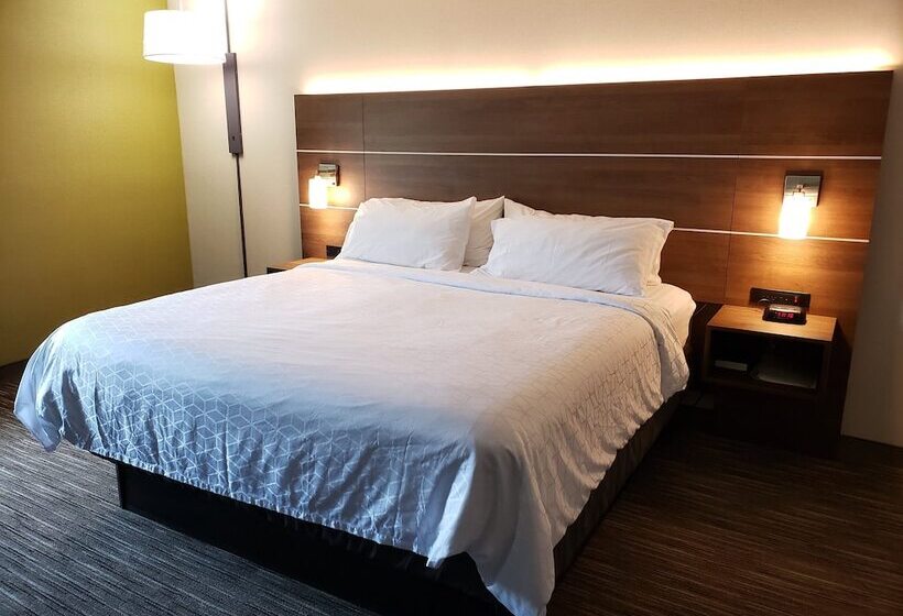 בית מלון כפרי Holiday Inn Express Edgewood Aberdeen Bel Air By Ihg