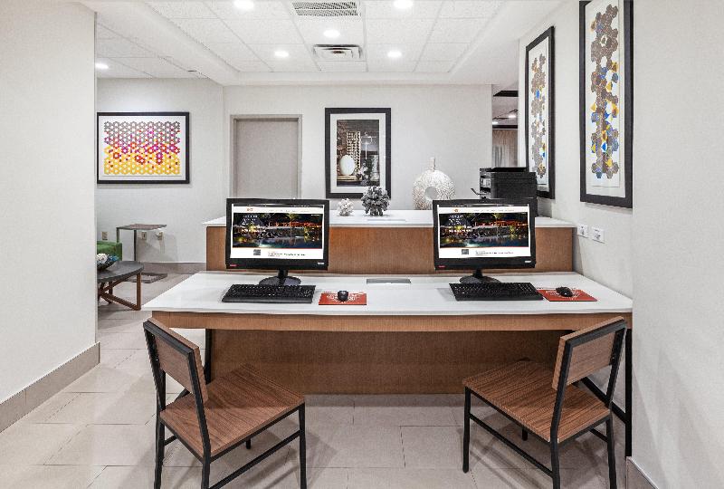 ホテル Holiday Inn Express & Suites Baton Rouge East, An Ihg