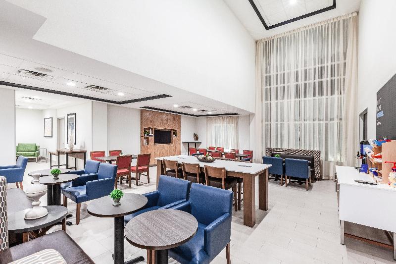 ホテル Holiday Inn Express & Suites Baton Rouge East, An Ihg