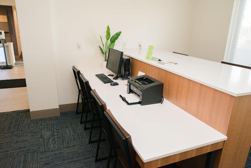 Отель Holiday Inn Express Winona, An Ihg