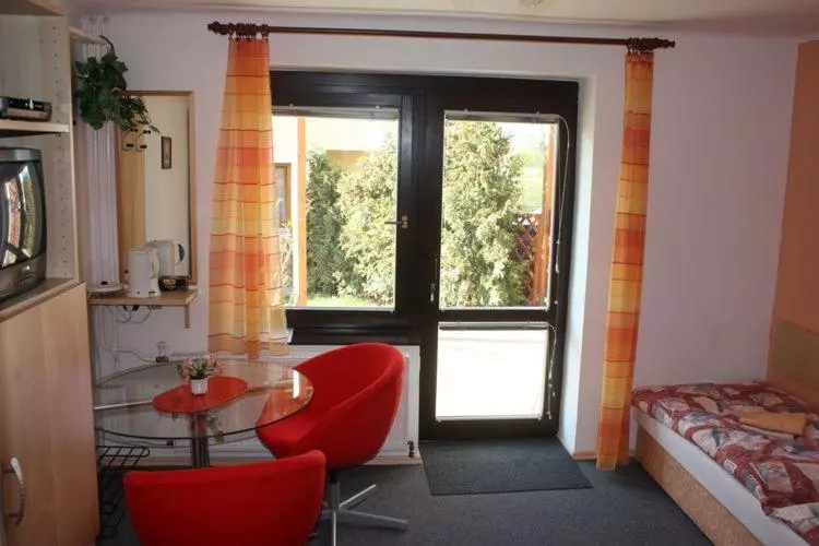 Hotelli Pension Maja