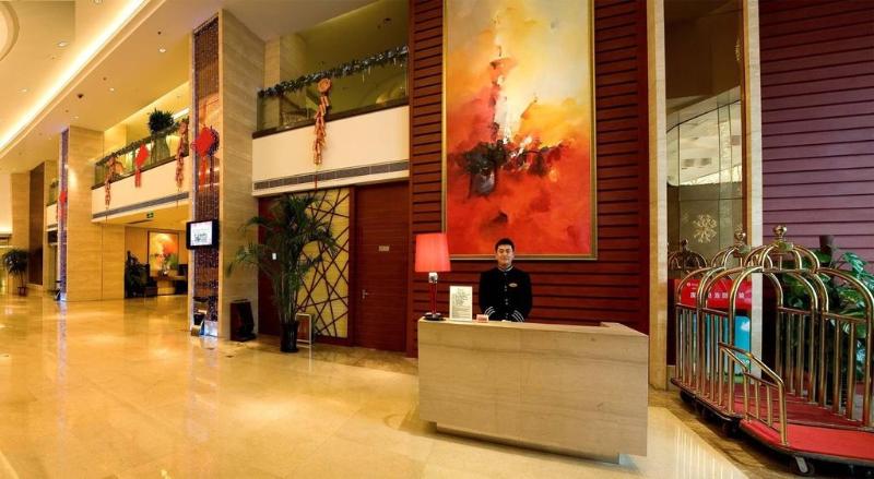 Отель Ramada Zibo