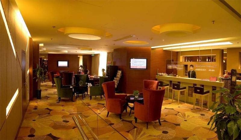 Отель Ramada Zibo