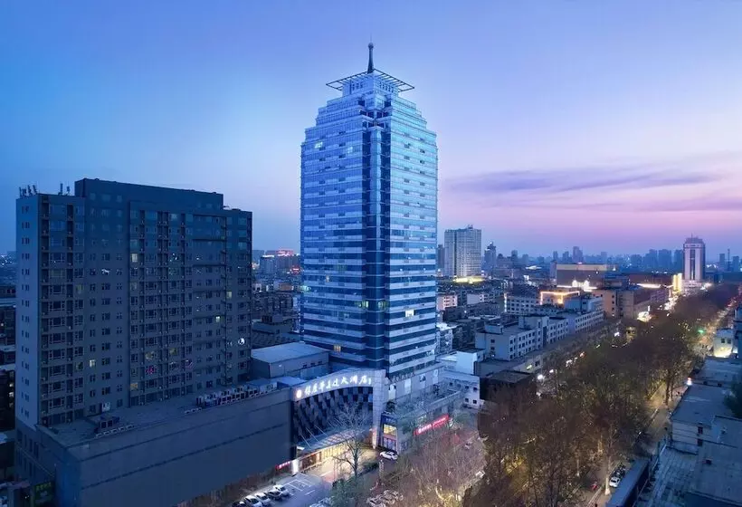 Отель Ramada Zibo
