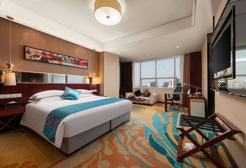 Отель Ramada Zibo