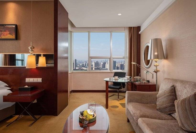 Отель Ramada Zibo