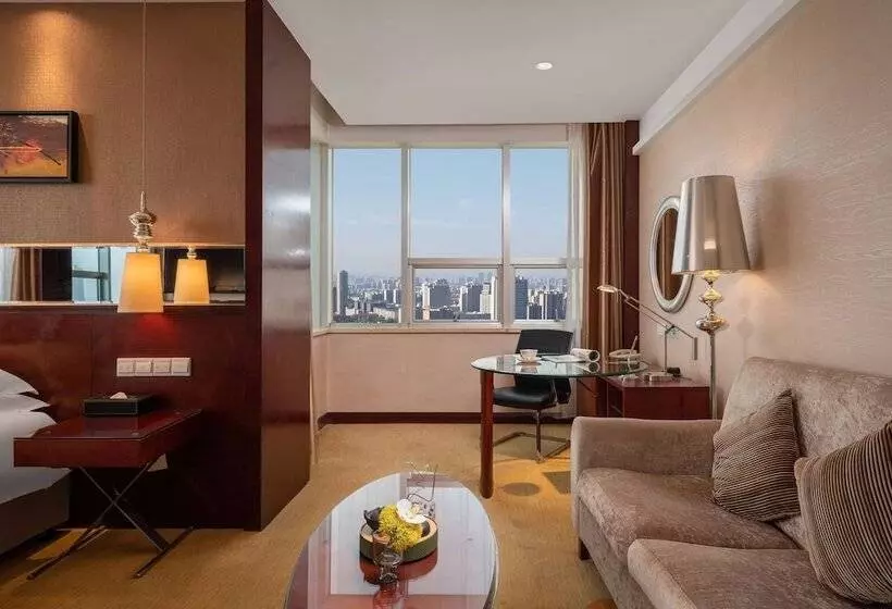 Отель Ramada Zibo