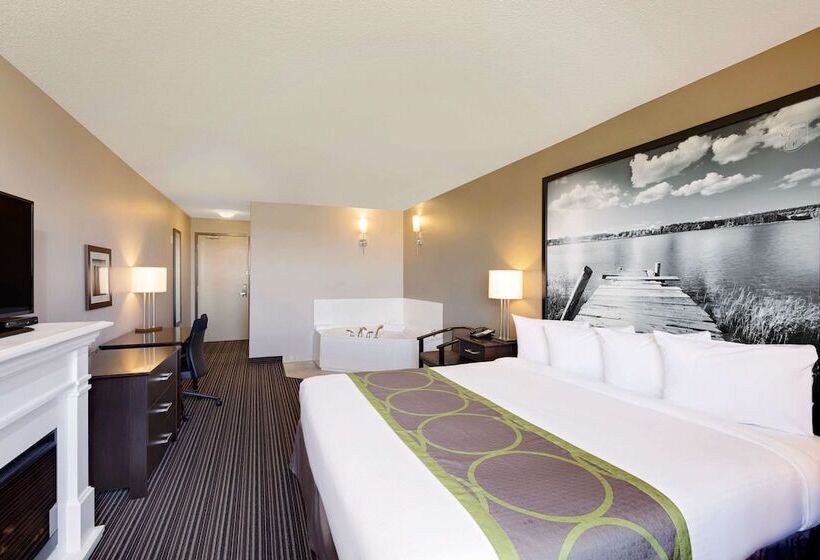 Hotel Super 8 By Wyndham Kapuskasing