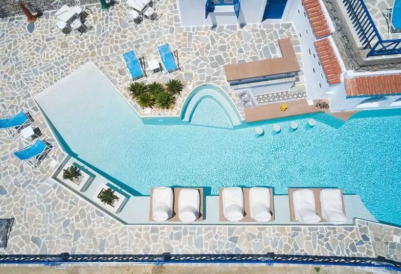 Kerame Studios & Apartments