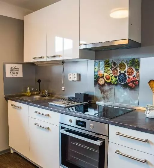 Hostel Little Quarter