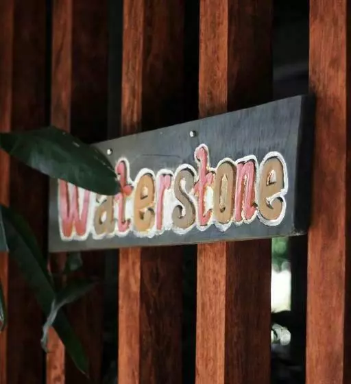 ホテル Waterstone Guesthouse