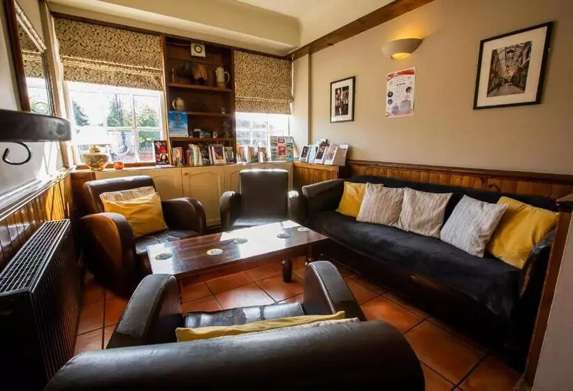 هاستل Blue Boar Inn