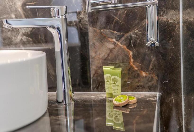 Agnantio Hotel & Spa