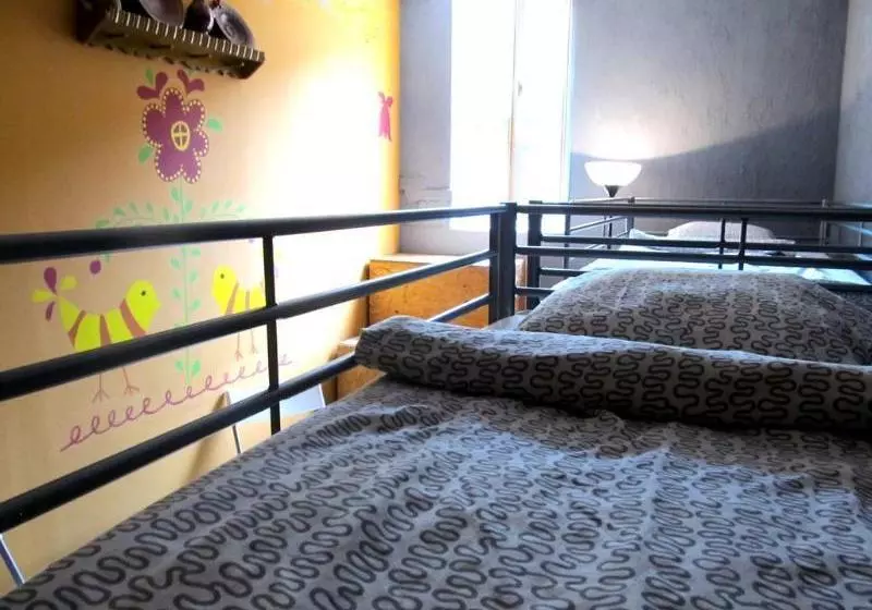 Casa De La Musica Hostel