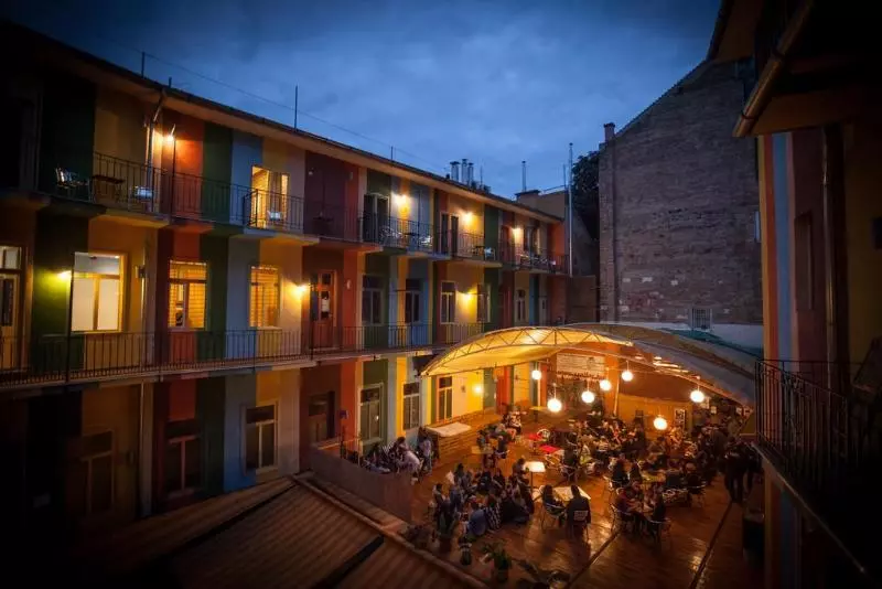 Casa De La Musica Hostel