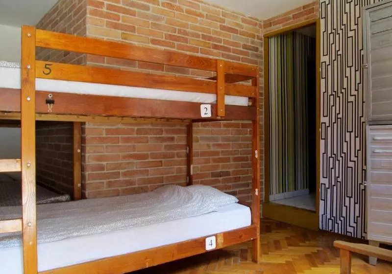 Casa De La Musica Hostel