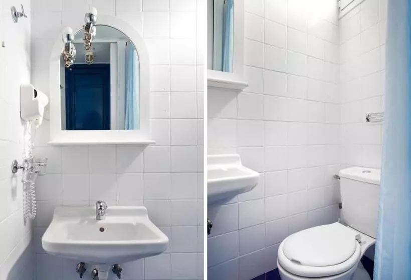 Daphne S Club Hotel Apartments