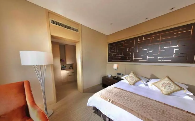 Отель Crowne Plaza Ordos By Ihg