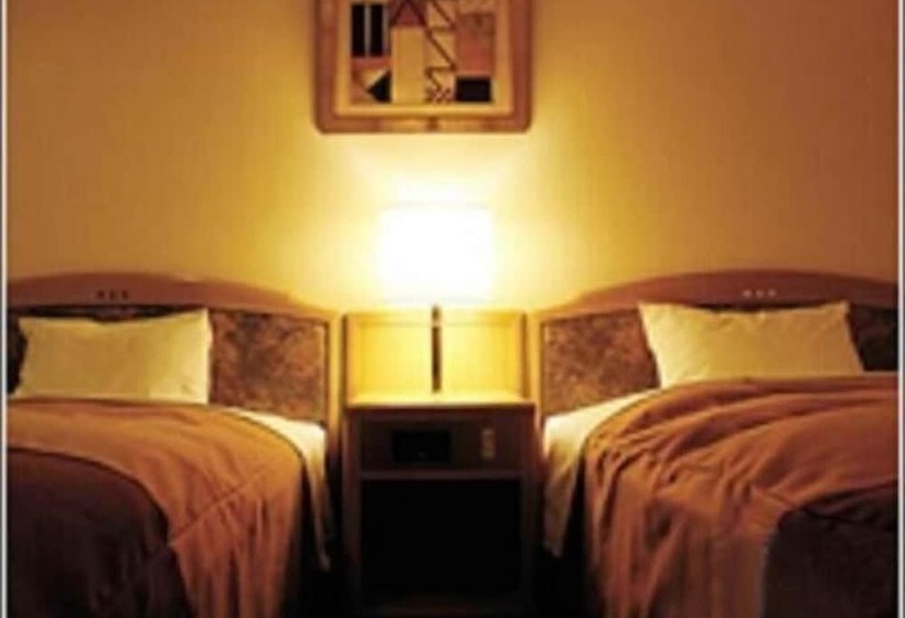 فندق Hirosaki Plaza