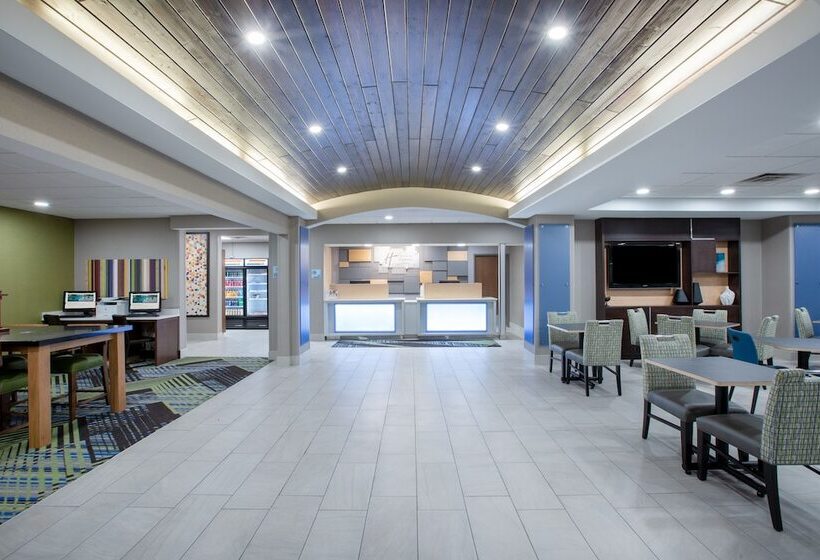 Holiday Inn Express Hotel & Suites Columbus, An Ihg