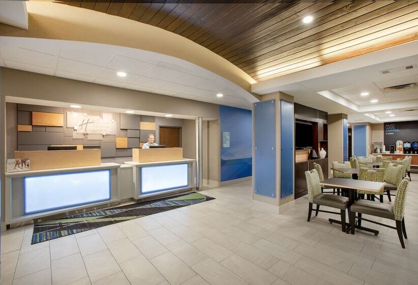 Holiday Inn Express Hotel & Suites Columbus, An Ihg
