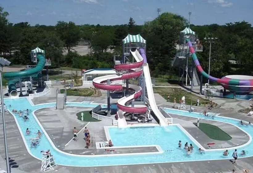 Holiday Inn Express Hotel & Suites Columbus, An Ihg