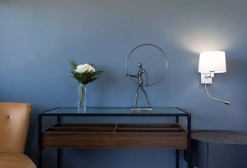 ホテル Karalis City