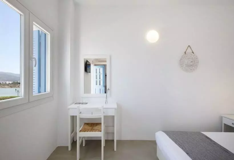 هتل Kouros Village