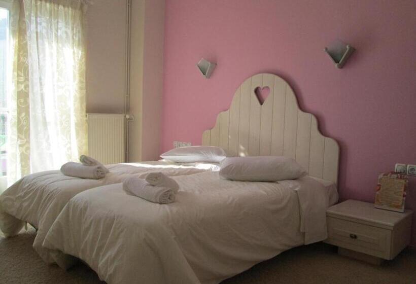 ホテル Odos Kentavron