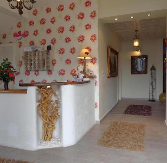 ホテル Odos Kentavron