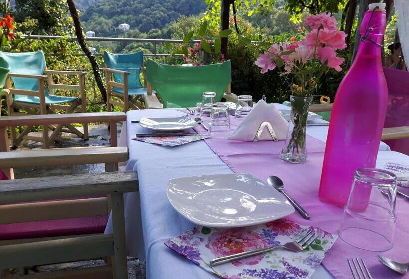 ホテル Odos Kentavron