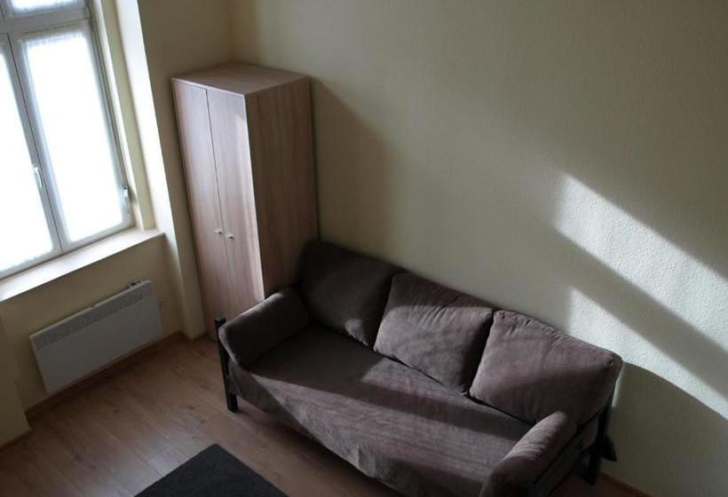 Interflat Hostel & Apartments