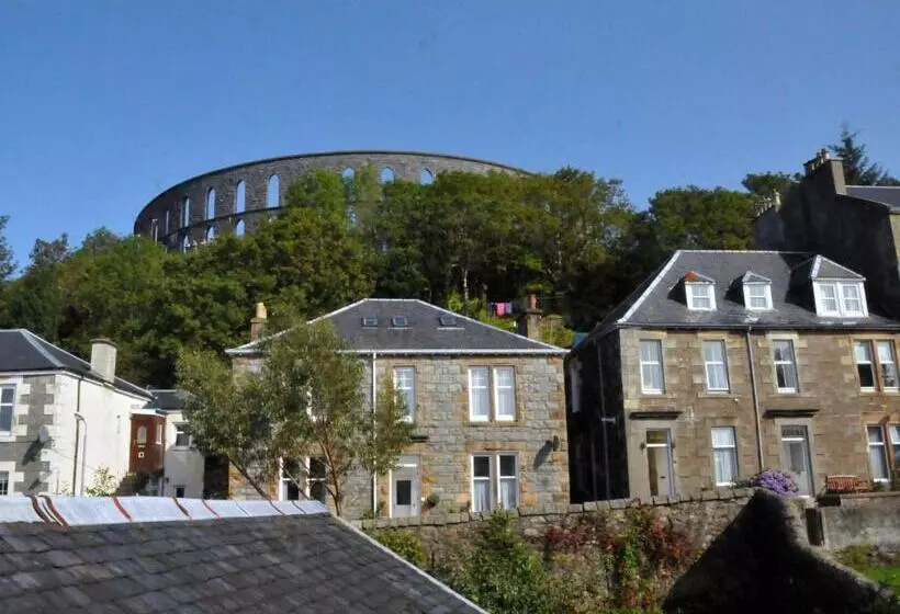 Invercloy Guest House