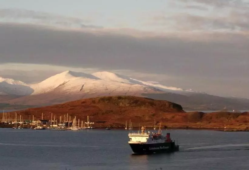 Invercloy Guest House