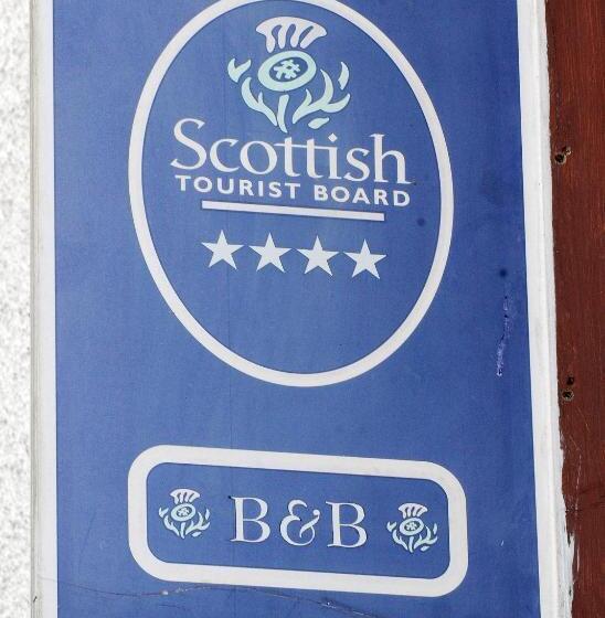 Bed & Breakfast Douglas House