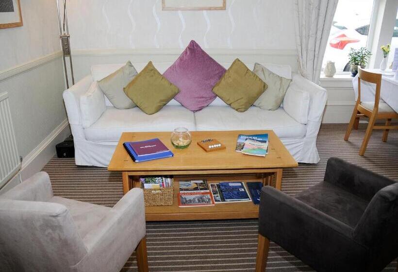 Bed & Breakfast Douglas House