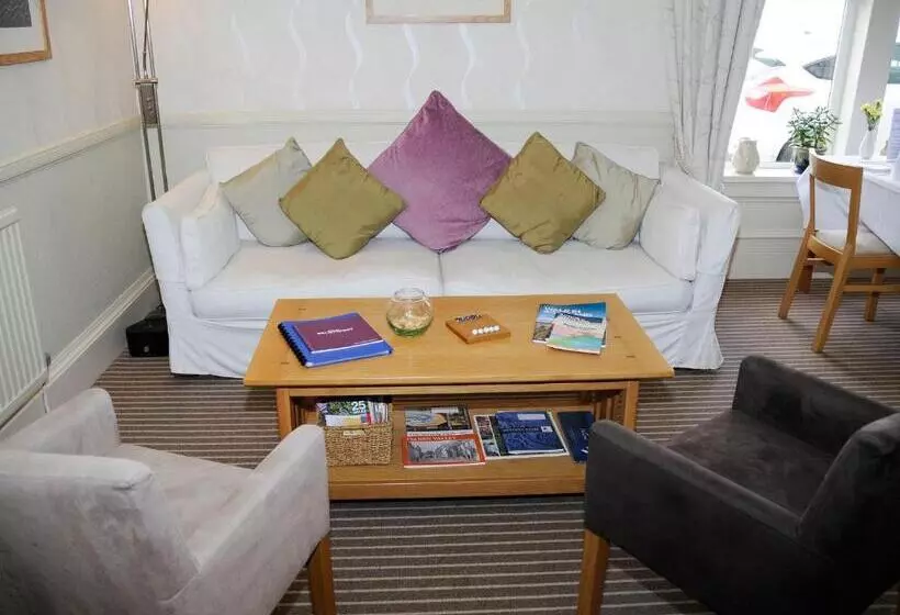 تختخواب و صبحانه Douglas House