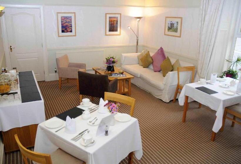 Bed & Breakfast Douglas House