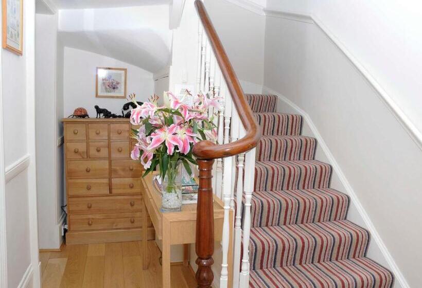 Bed & Breakfast Douglas House