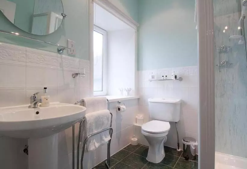 تختخواب و صبحانه Douglas House