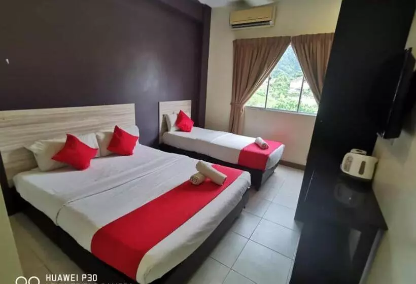 ホテル Ferringhi Paradise