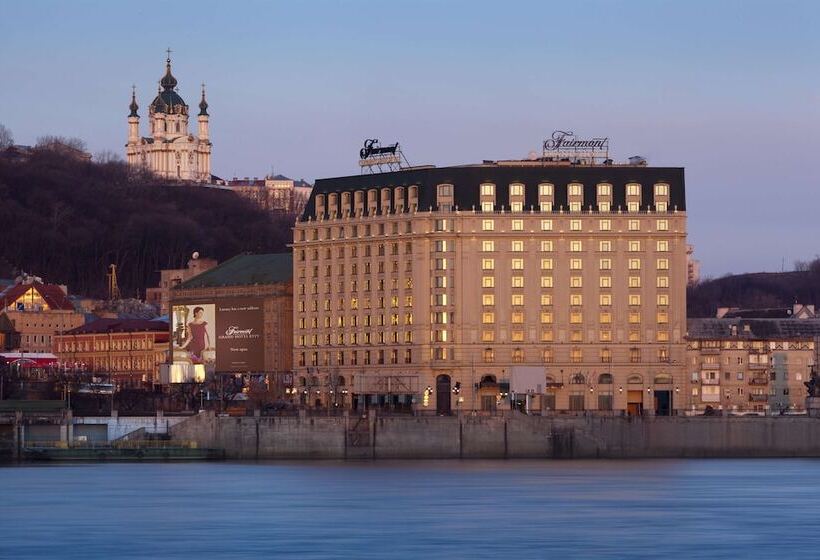 Fairmont Grand Hotel Kyiv