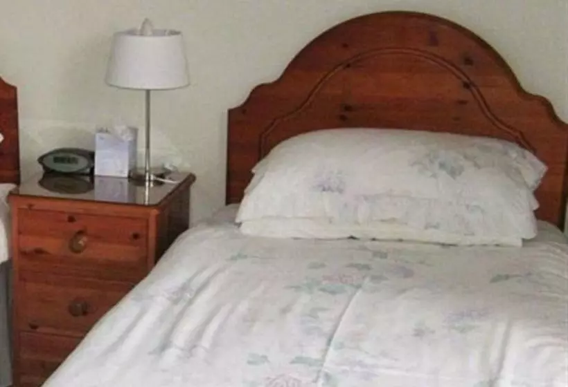 Otel Fenland Guest House