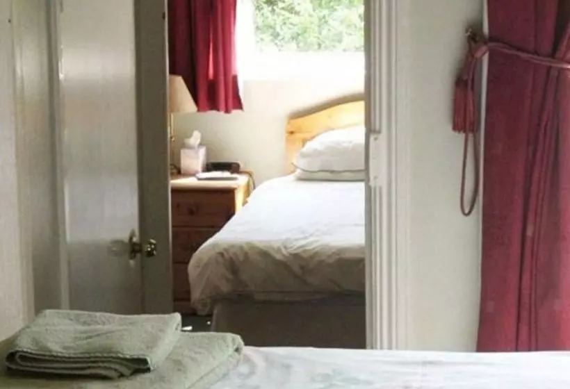 Otel Fenland Guest House