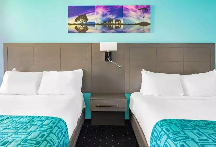 ホテル Howard Johnson By Wyndham Gananoque