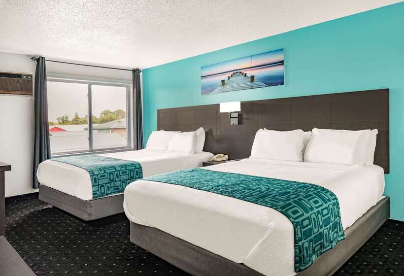 ホテル Howard Johnson By Wyndham Gananoque