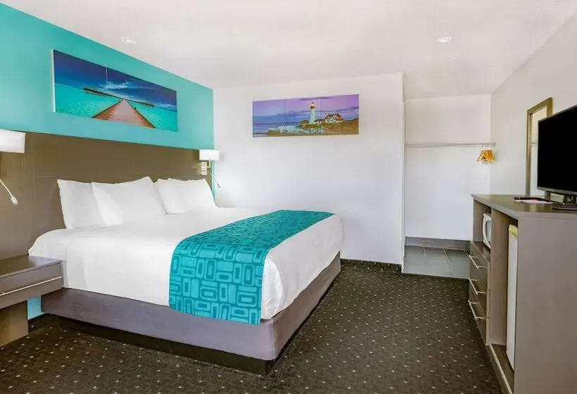 ホテル Howard Johnson by Wyndham Gananoque
